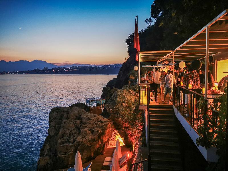 Perge Adults Only 18+ Otel